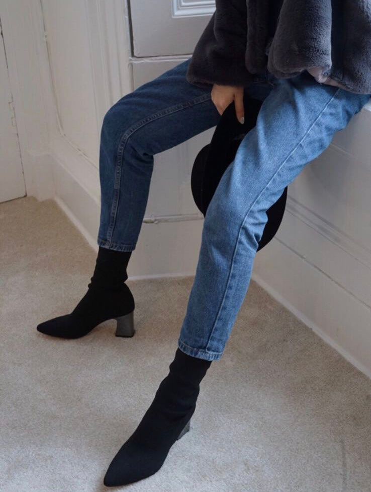 ZAPATOS CALCETINES