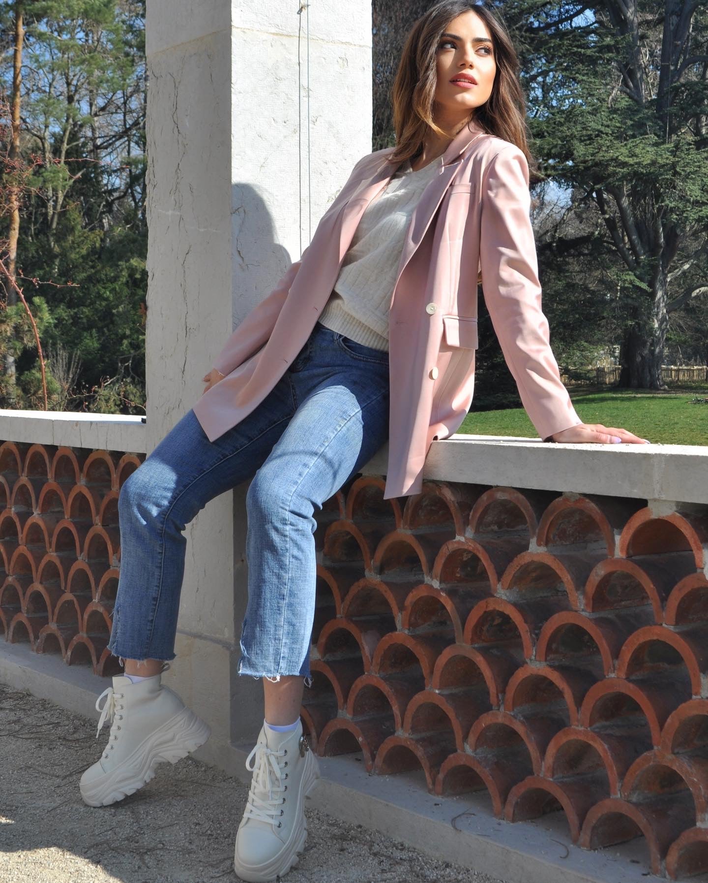 Chaqueta rosa satinada