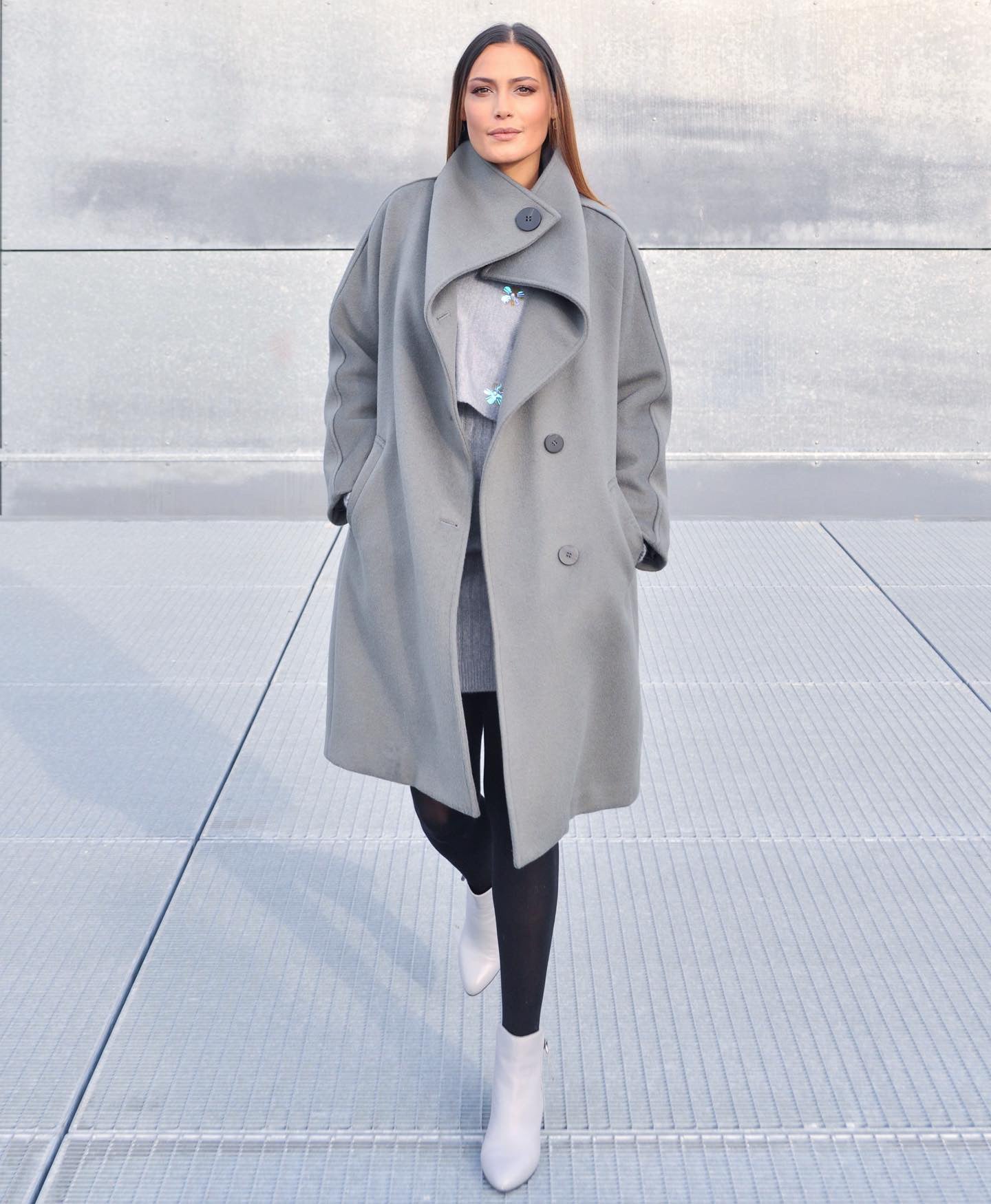 MANTEAU EN LAINE BOUTONNÉ KAKI