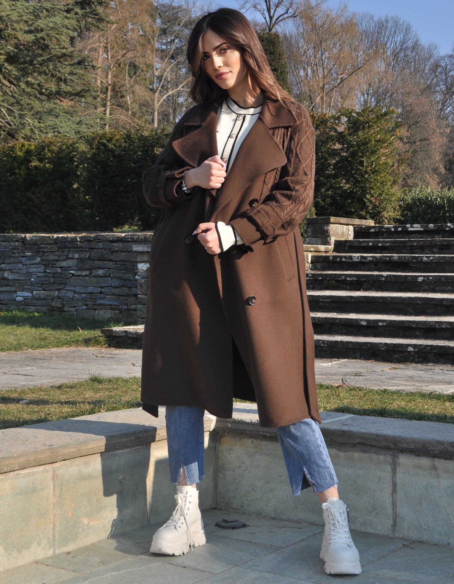 ABRIGO TRICOT MANGAS MARRON